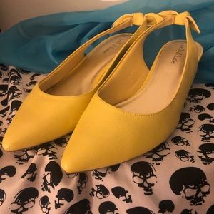 Kelly & Katie Yellow Kitten Pump